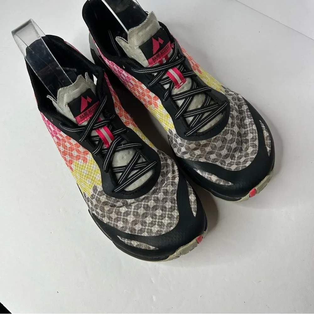 Merrell Pink and Yellow Athletic Shoes with Geometric Pattern 9